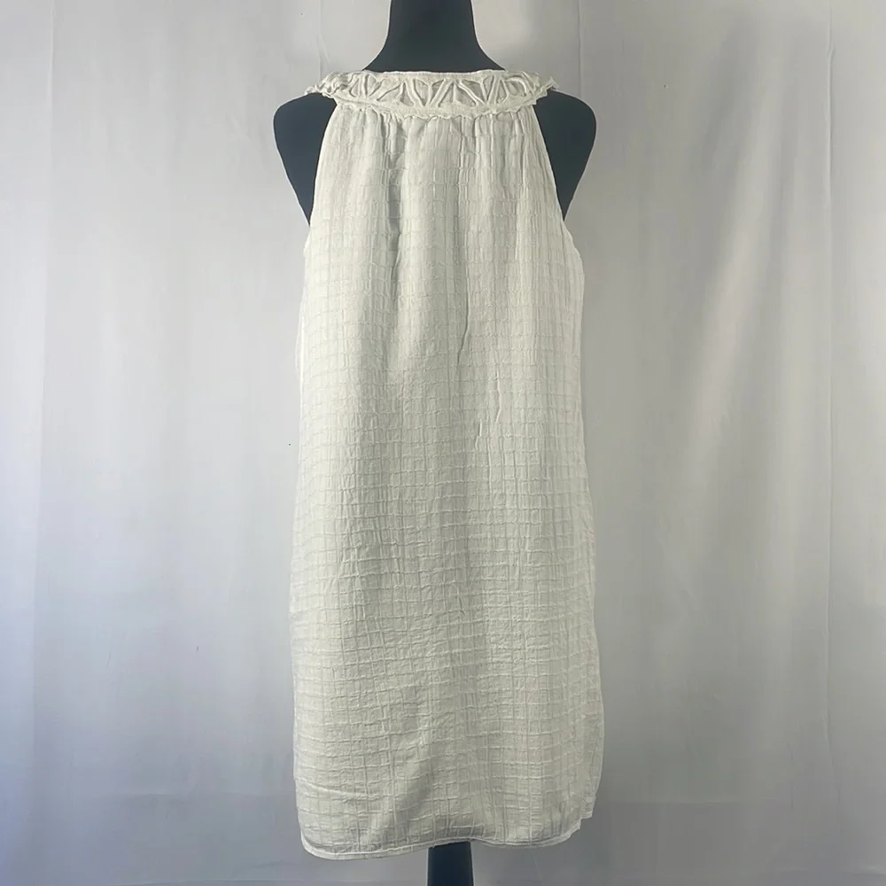 Max Studio sleeveless white dress, Medium,Embroidered Lace Design - Picture 3 of 10